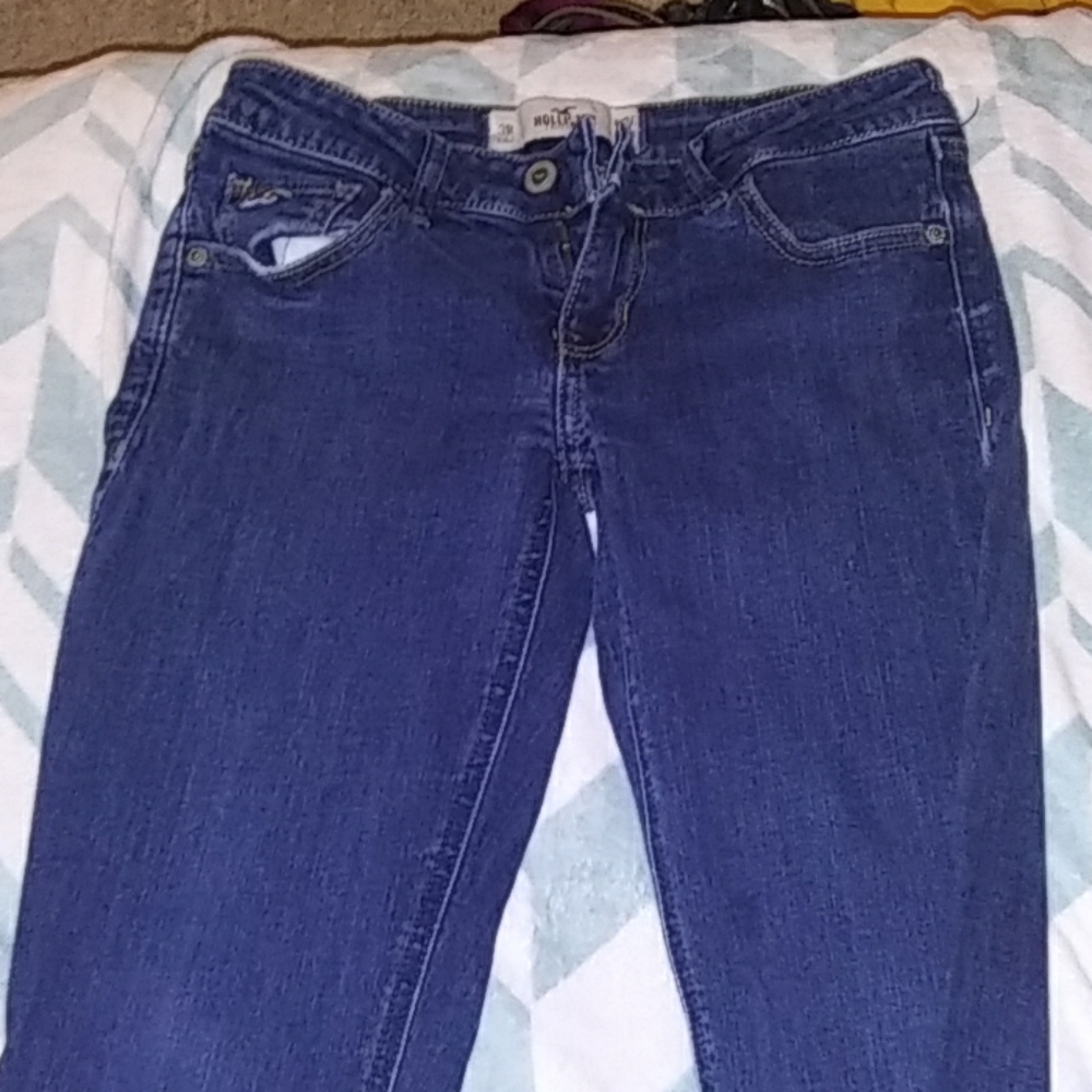 Darkish blue skinny jeans